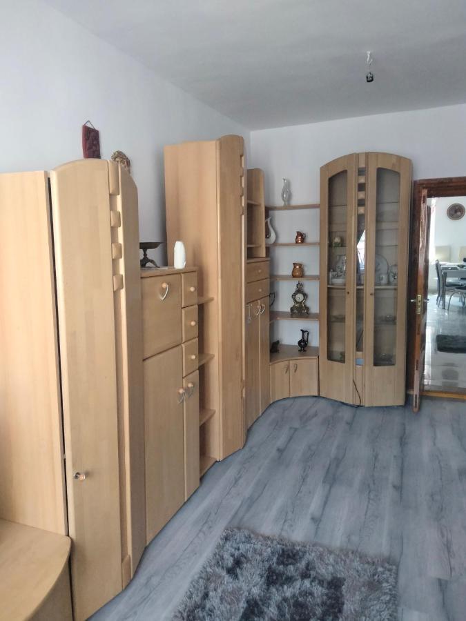Apartament Geo Nehoiu Dış mekan fotoğraf